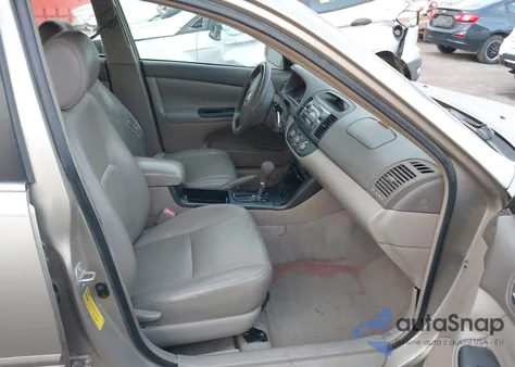 2005 Toyota Camry Le from USA, damaged, VIN 4T1BE30K15U102920